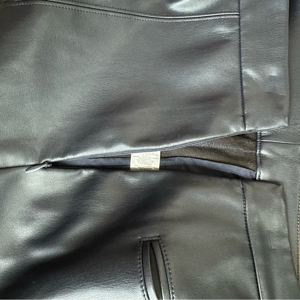 Ann Taylor Navy Faux Leather Trousers size 2 - Picture 10 of 11